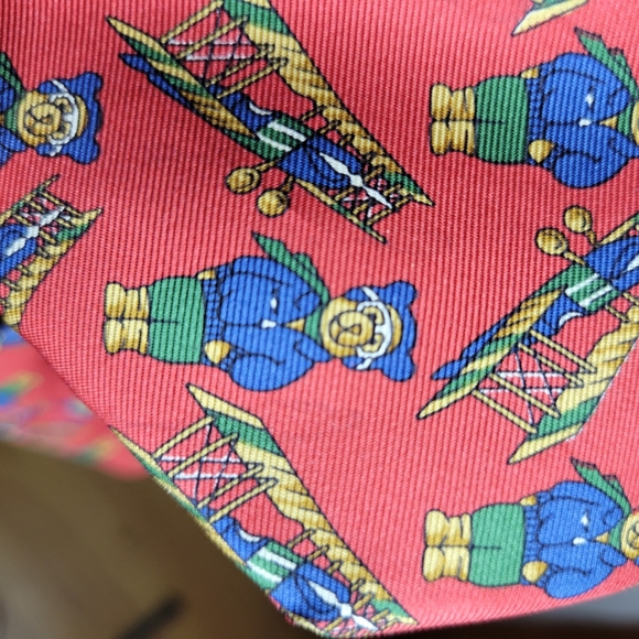 Ideas by Bob and Chris Silk tie Bears and Old planes one small spot - Picture 6 of 6
